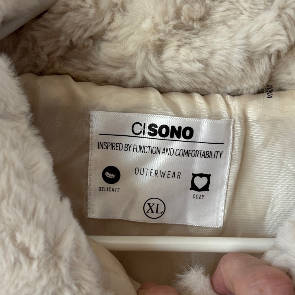 Ci Sono Cream Teddy Jacket - Picture 2 of 11